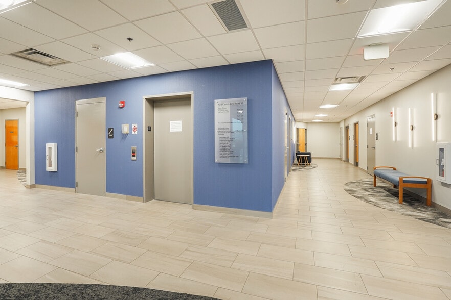 More Photos Of 484 County Line Rd W, Westerville Medical For Lease