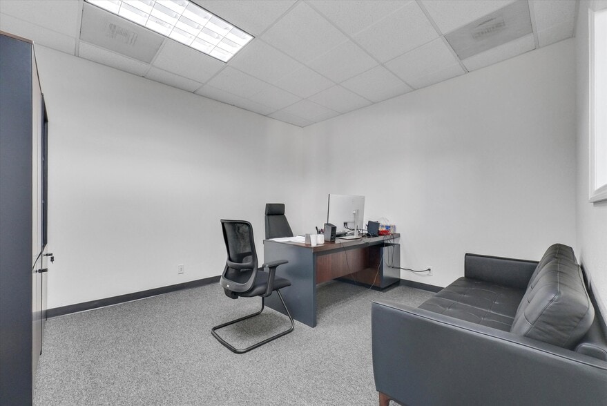 More Photos Of 3501 Hart Ave, Rosemead Office For Lease