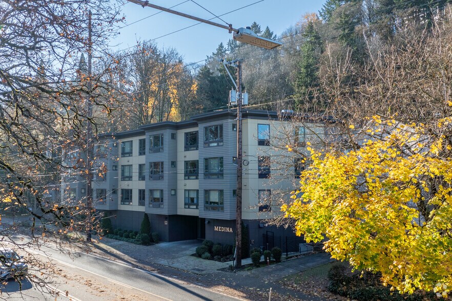 More Photos Of 2926 SW 4th Ave, Portland Apartments For Sale