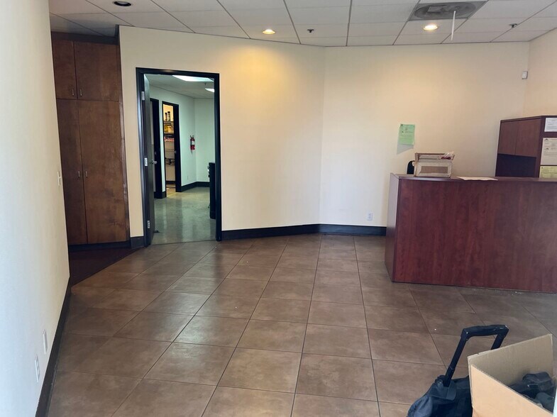 More Photos Of 1461 S Balboa Ave, Ontario Warehouse For Lease