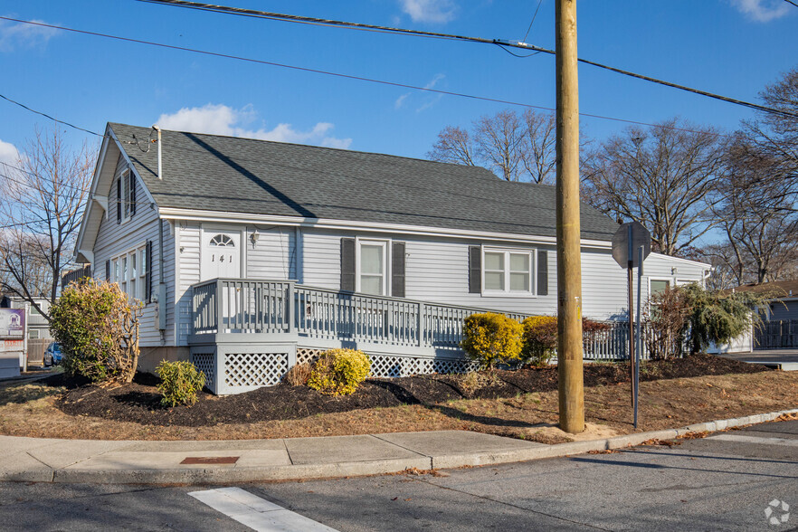 Primary Photo Of 141 Waverly Ave, Patchogue Office Residential For Sale