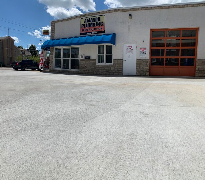 More Photos Of 39 E William St, Delaware Light Distribution For Lease
