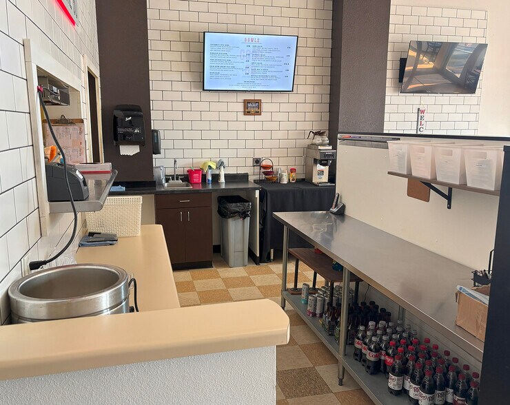 More Photos Of , Fort Atkinson General Retail For Sale