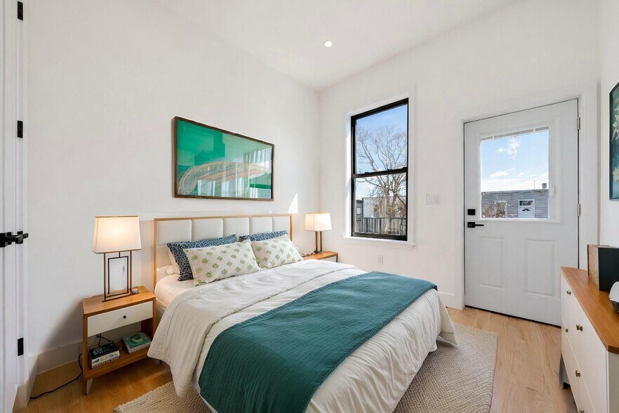 More Photos Of 1130 Jefferson Ave, Brooklyn Apartments For Sale