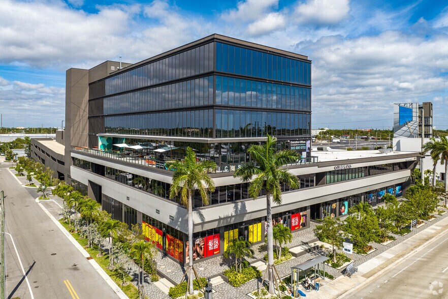 Primary Photo Of 601 N Federal Hwy, Hallandale Beach Office For Lease