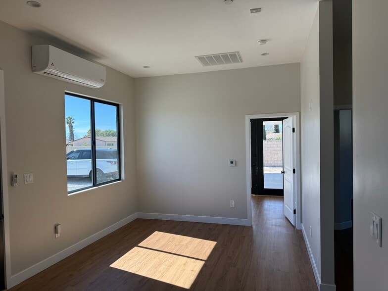 More Photos Of 9004 Olive St., Fontana Contractor Storage Yard For Lease