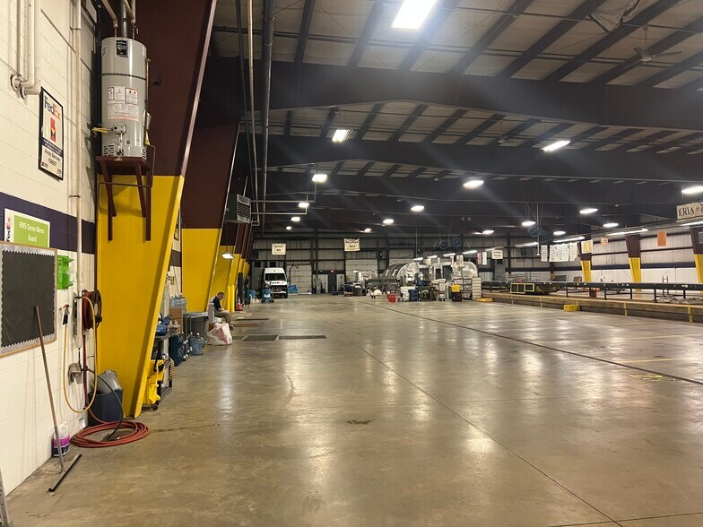 More Photos Of 3017 W 17th St, Erie Warehouse For Sale