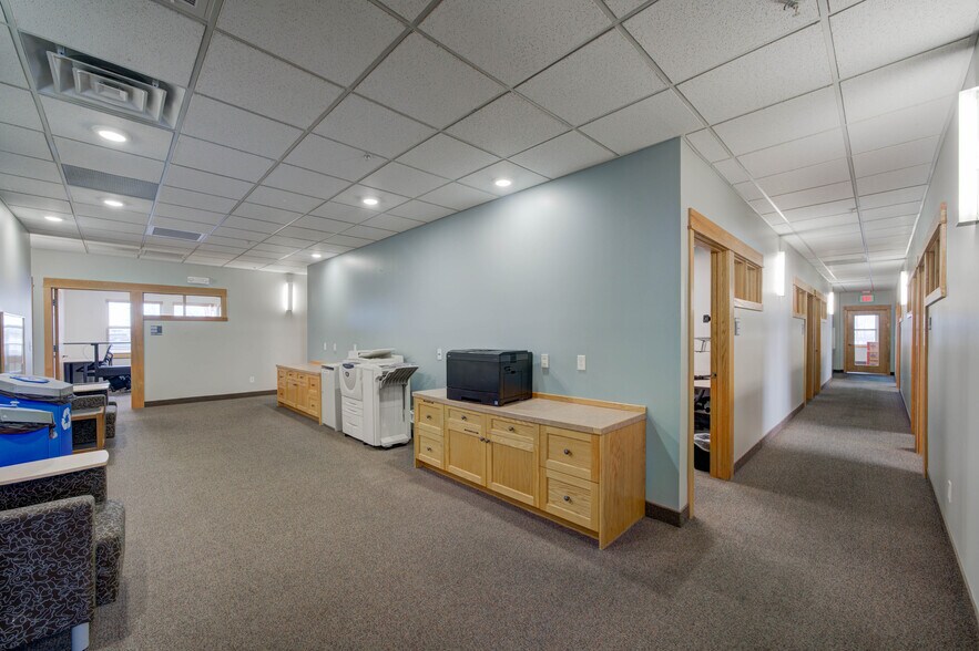 More Photos Of 40 Enterprise Blvd, Bozeman Office For Sale