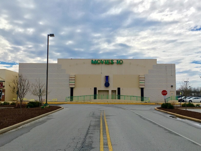 More Photos Of 1600-1796 W Newport Pike, Wilmington Unknown For Lease