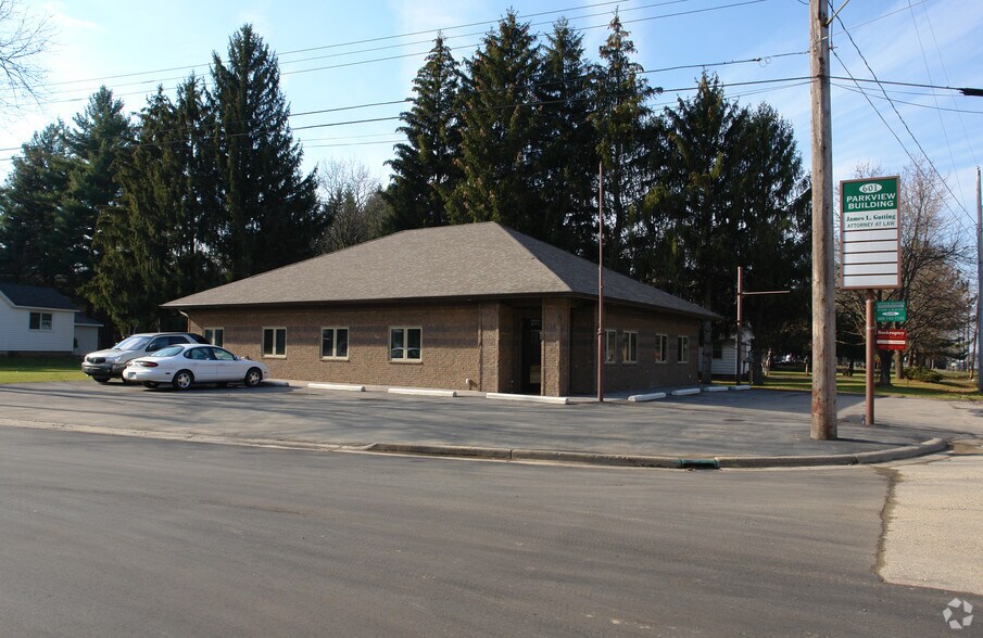 More Photos Of 601 W Corunna Ave, Corunna Office For Lease