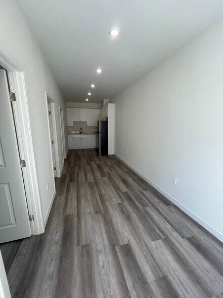 More Photos Of 4546 W 17th St, Los Angeles Apartments For Sale
