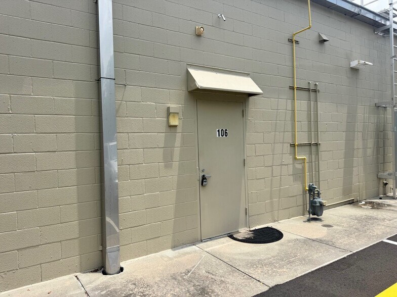 More Photos Of 80 Baylor Dr, Bluffton Freestanding For Lease