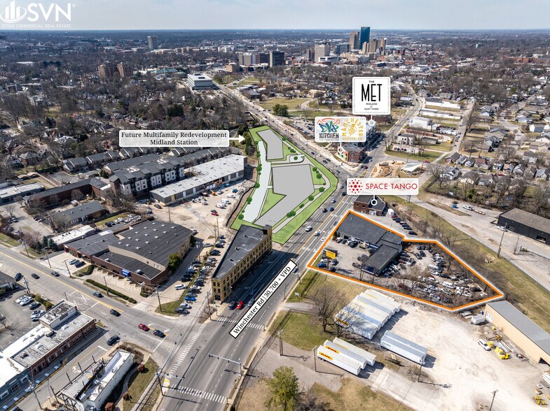 More Photos Of 621 Winchester Rd, Lexington Showroom For Sale