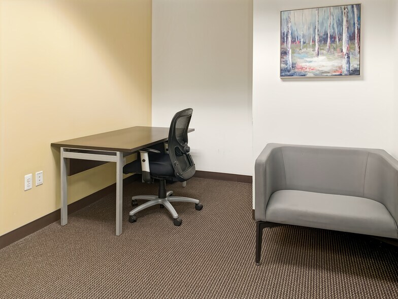 More Photos Of 3200 Greenfield Rd, Dearborn Coworking Space