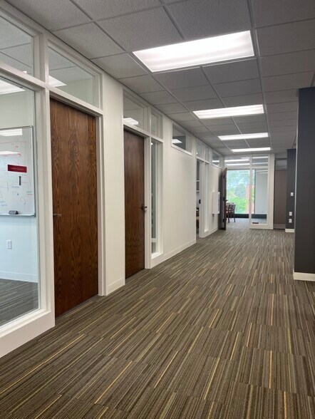 More Photos Of , Holland Office For Sale