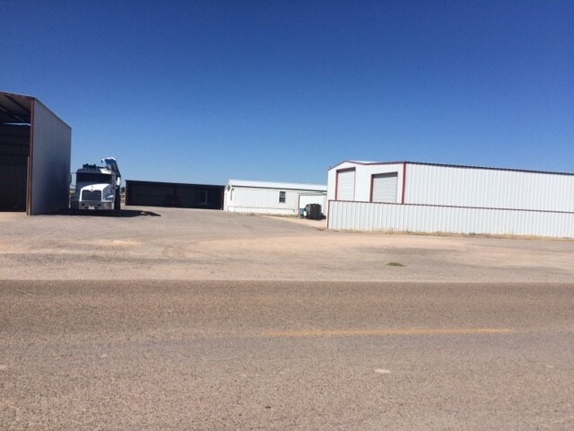 More Photos Of 13400 W 57th St, Odessa Warehouse For Sale