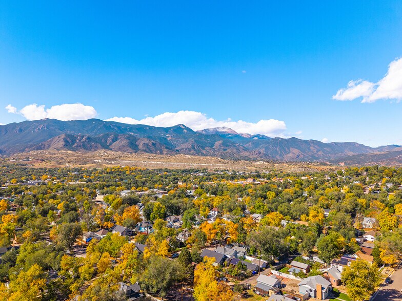 More Photos Of 2103 Uintah St, Colorado Springs Office For Sale