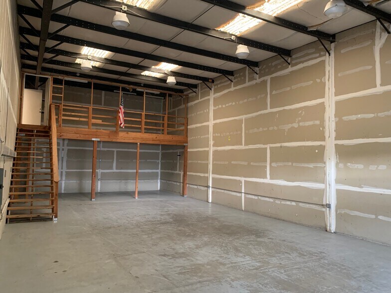 More Photos Of 2995 Dutton Ave, Santa Rosa Warehouse For Lease