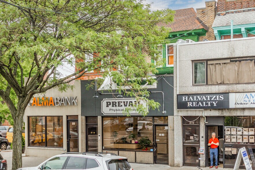 Primary Photo Of 2818 Ditmars Blvd, Astoria Storefront Retail Residential For Lease