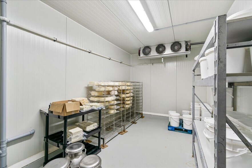 More Photos Of 383731 Salford Rd, Salford Freestanding For Sale