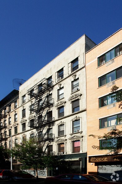 More Photos Of 245 Eldridge St, New York Apartments For Lease