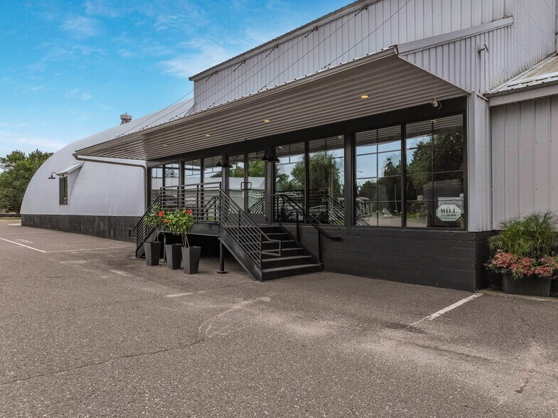 More Photos Of 646 Banks St, Chetek Specialty For Sale