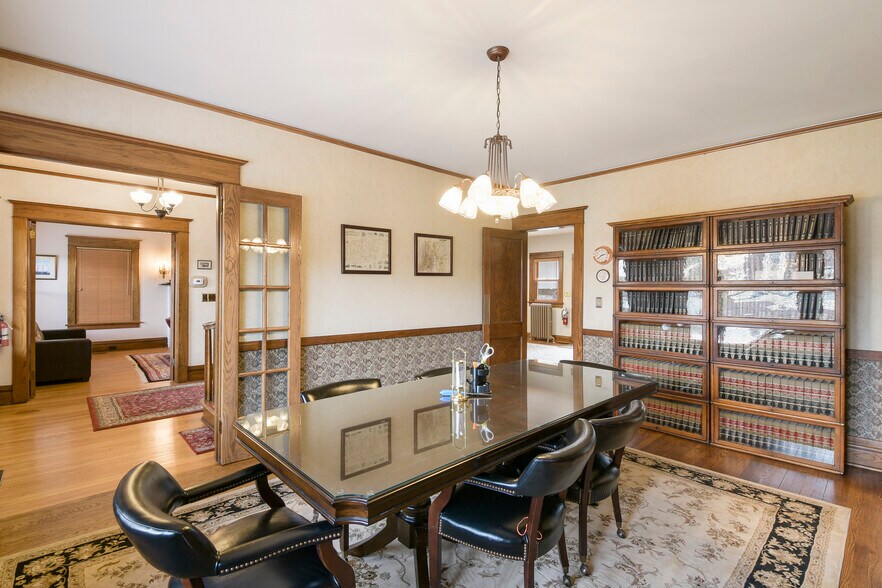 More Photos Of 105 Gleneida Ave, Carmel Office For Sale