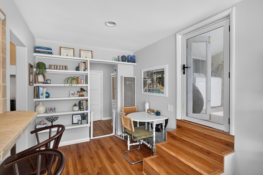 More Photos Of 225 N Juanita Ave, Redondo Beach Apartments For Sale