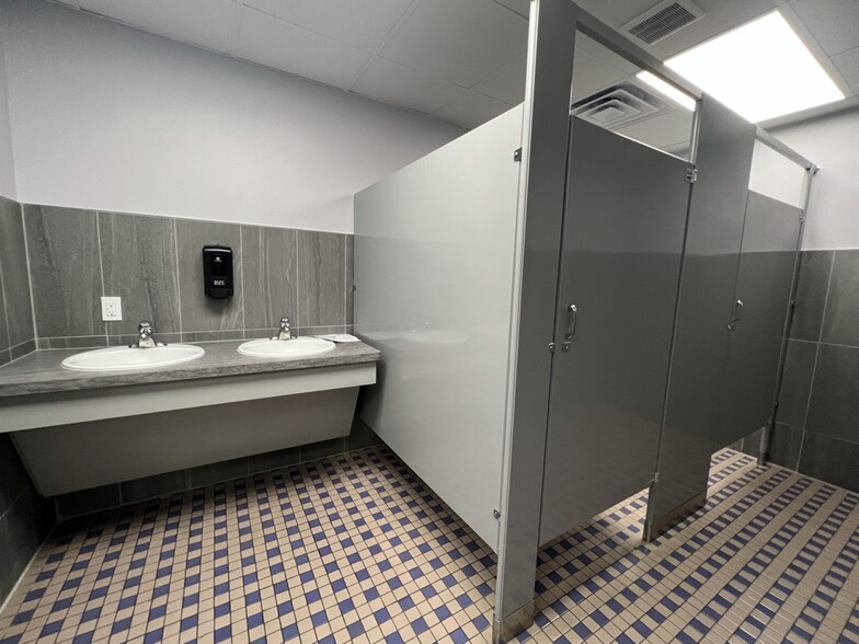 More Photos Of 1412 Main St, Buffalo Office For Lease