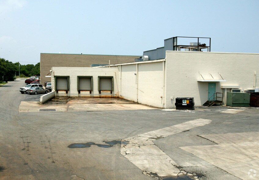 More Photos Of 1700 N Croatan Hwy, Kill Devil Hills Unknown For Lease
