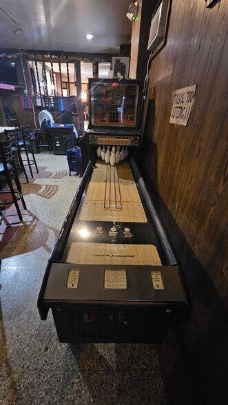 More Photos Of 201 W Clarkson Ave, Philadelphia Sports And Entertainment For Sale
