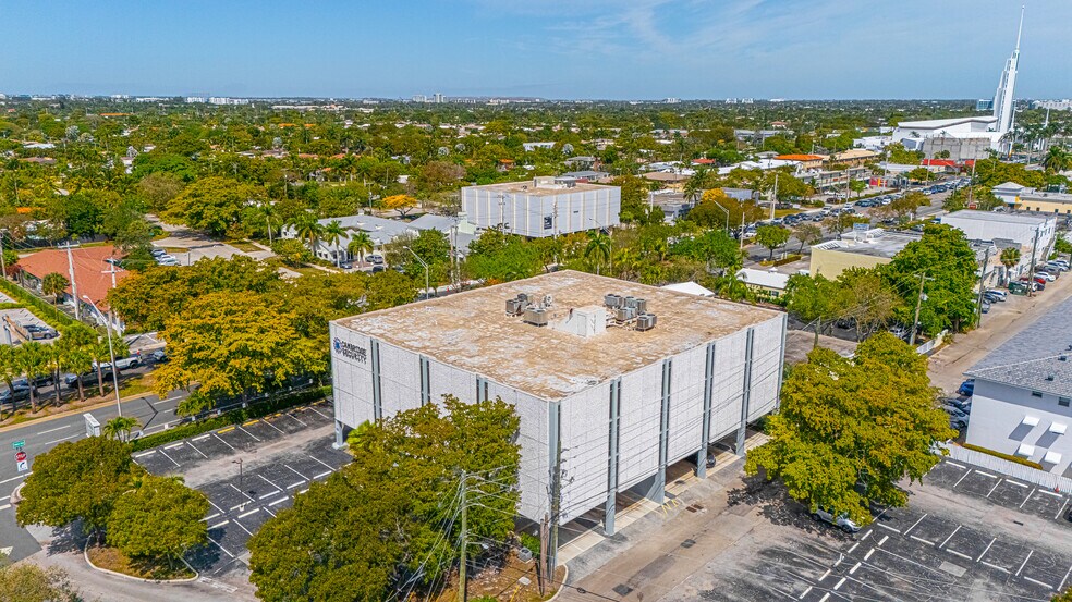 More Photos Of 5100 N Federal Hwy, Fort Lauderdale Office For Sale