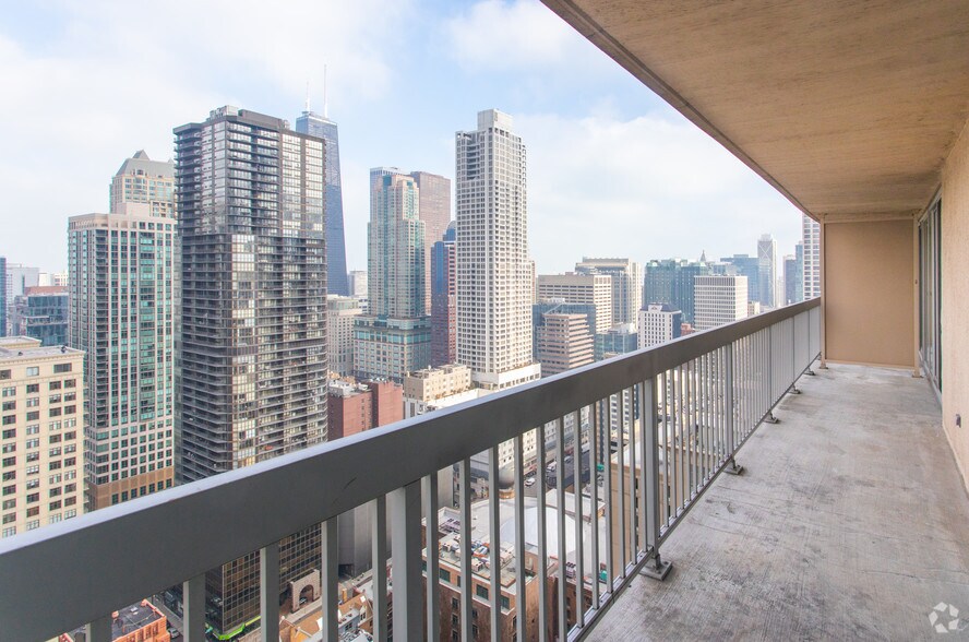 More Photos Of 540 N State St, Chicago Apartments For Lease