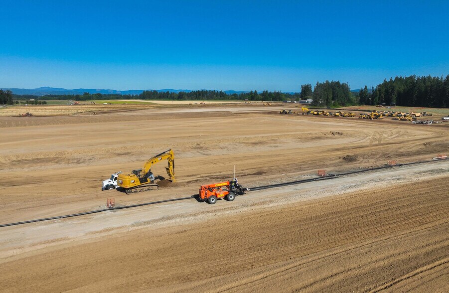 More Photos Of 2625 NE Huffman Rd, Hillsboro Distribution For Sale