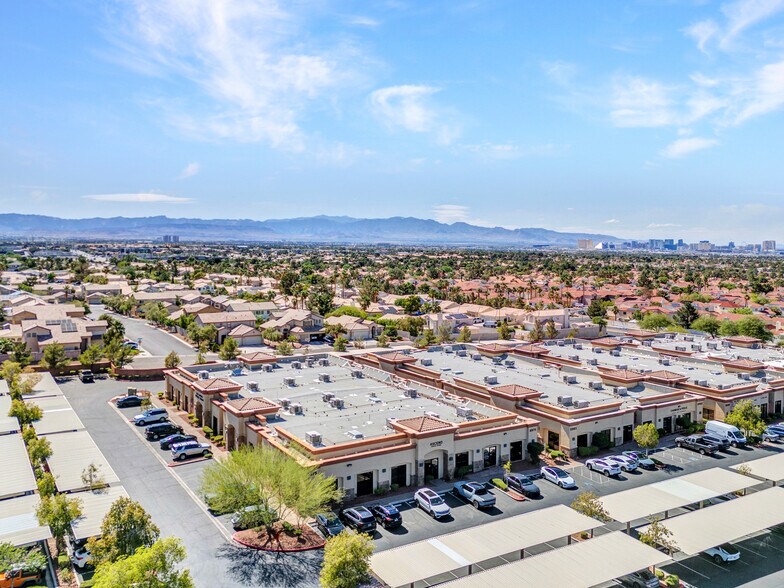More Photos Of 8905 S Pecos Rd, Henderson Unknown For Lease