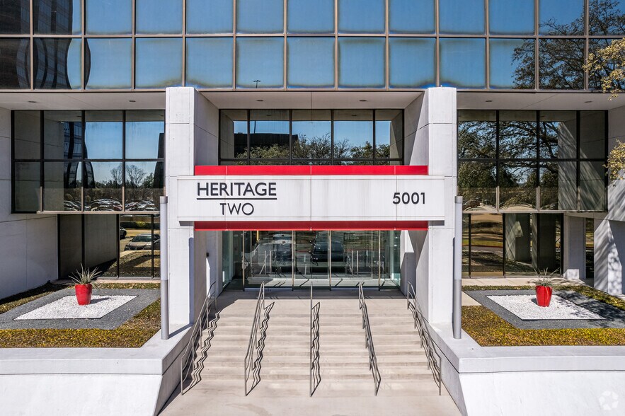 More Photos Of 5001 Lyndon B Johnson Fwy, Dallas Office For Lease