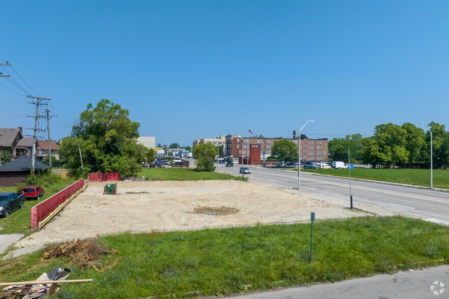 More Photos Of 11501 Woodward Ave, Detroit Land For Lease