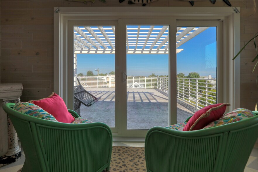 More Photos Of 205 E Savannah Rd, Lewes Specialty For Sale