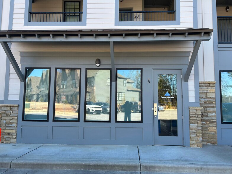 Primary Photo Of 337 Airport Rd, Auburn Office Residential For Lease