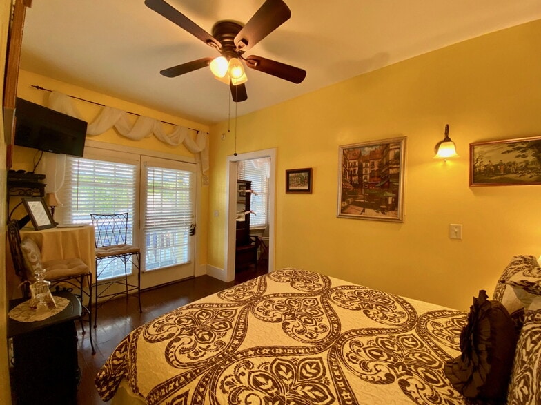 More Photos Of 83 Cedar St, Saint Augustine Hospitality For Sale