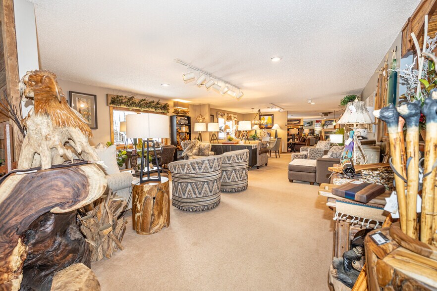 More Photos Of 7967 US Highway 51, Minocqua Freestanding For Sale
