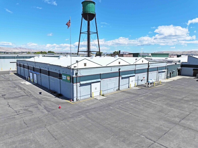 More Photos Of 108 W Walnut St, Yakima Food Processing For Sale