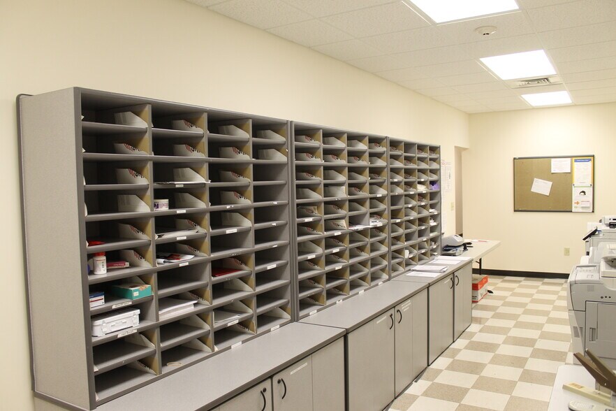 More Photos Of 11125 Treynorth Dr, Cornelius Office For Lease