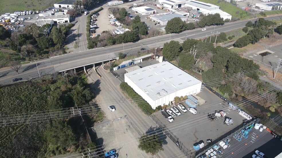 More Photos Of 251 W Channel Rd, Benicia Warehouse For Lease