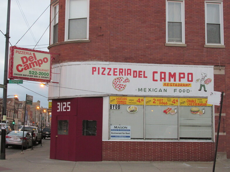 Primary Photo Of 3125 W Cermak Rd, Chicago Storefront Retail Residential For Lease