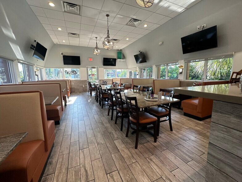 More Photos Of 1821 N State Road 7, Margate Restaurant For Sale
