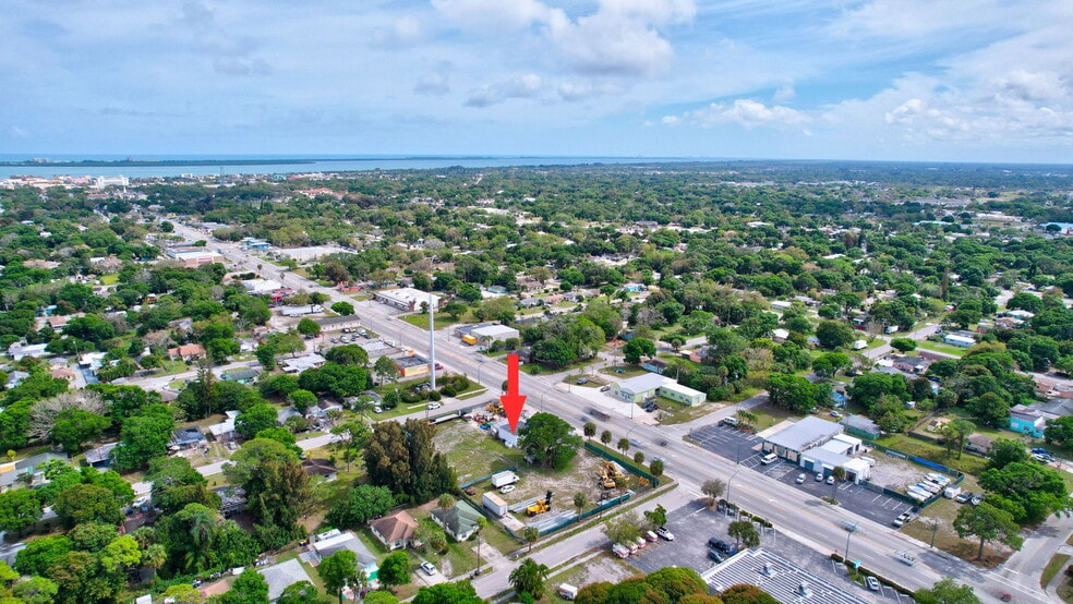 More Photos Of 2108 Orange Ave, Fort Pierce Freestanding For Sale