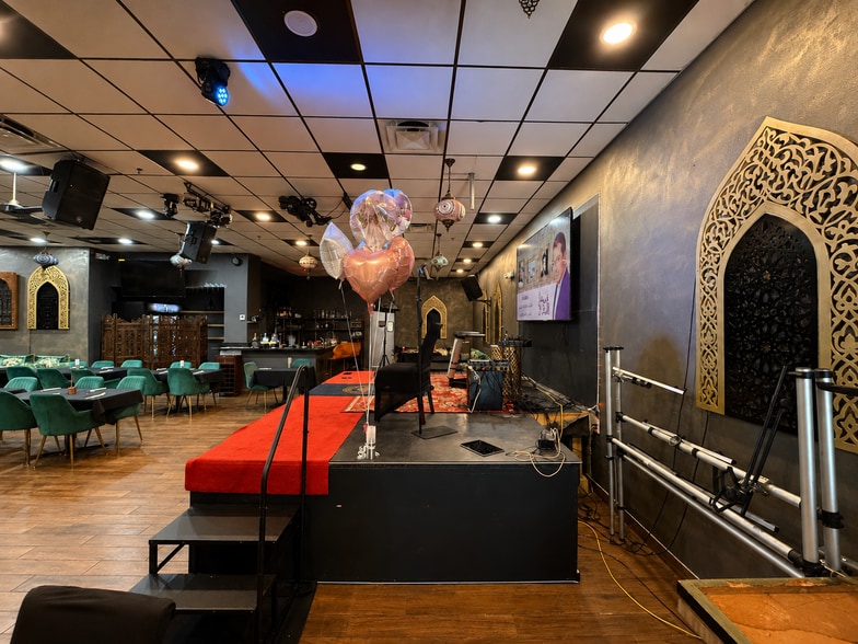More Photos Of 6427 Westwood Blvd, Orlando Storefront Retail Office For Lease