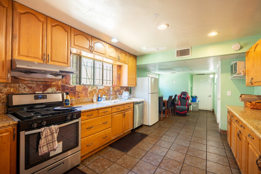More Photos Of 9515 Folsom Blvd, Sacramento Hotel For Sale