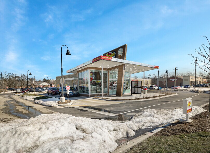 Primary Photo Of 12805 S Harlem Ave, Palos Heights Fast Food For Sale
